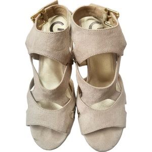 Womens G Guess Hizza Strappy Ankle Strap Wedge Sandals